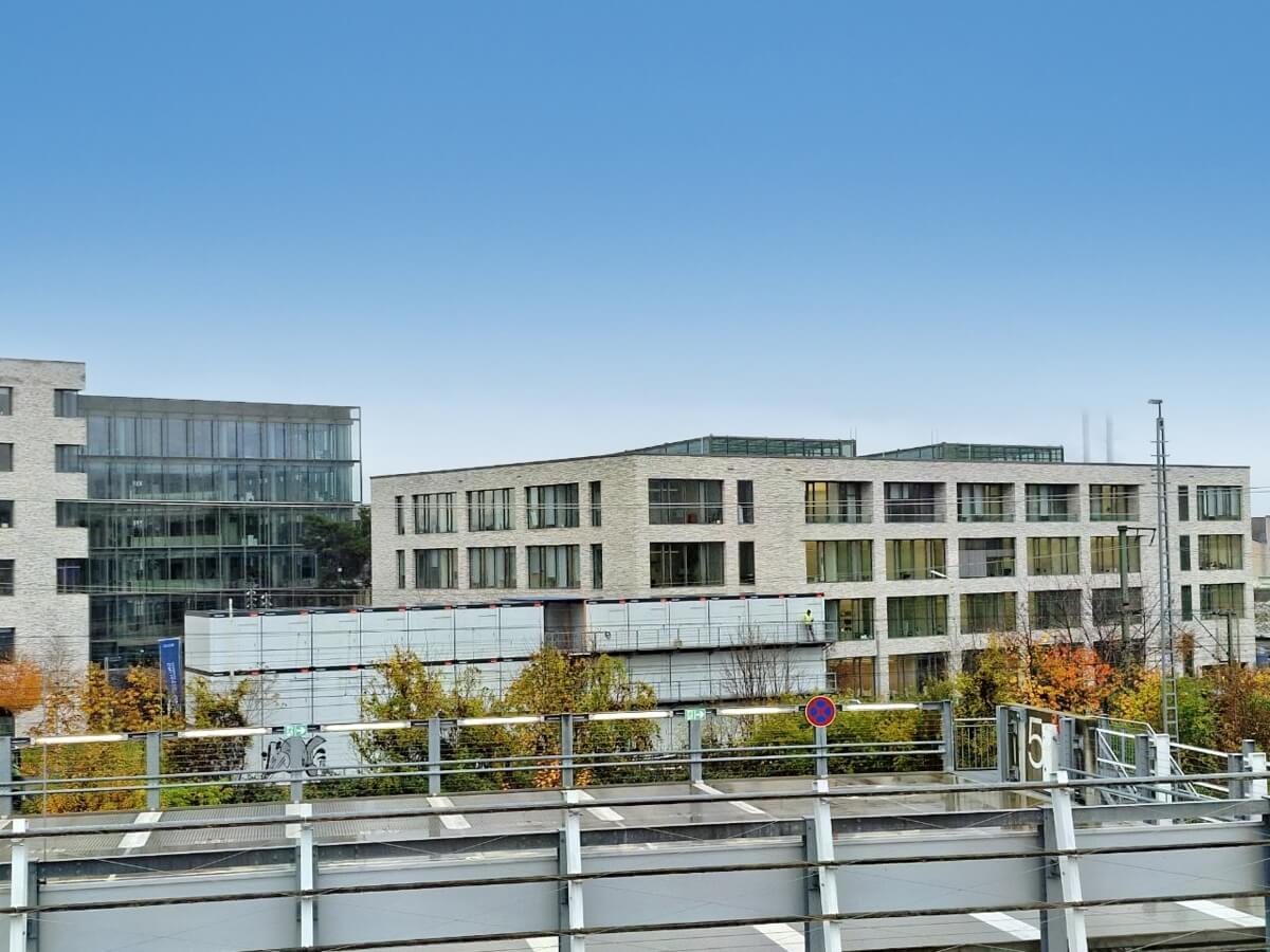 Himmel ändern von bewölkt in wolkenlos